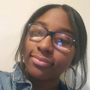 Meet your Posher, Samara h